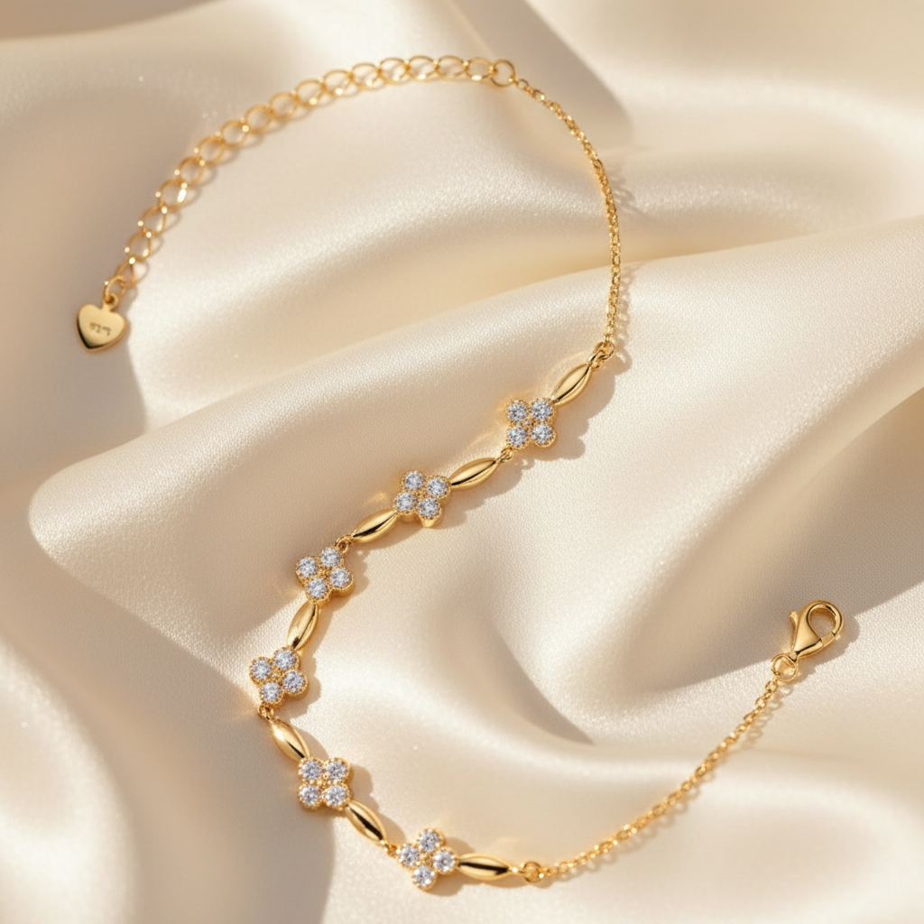 Radiant Clover – 925 Sterling Silver D-Color Moissanite Bracelet with Elegant Four-Leaf Design | Gold & White Gold Finishes